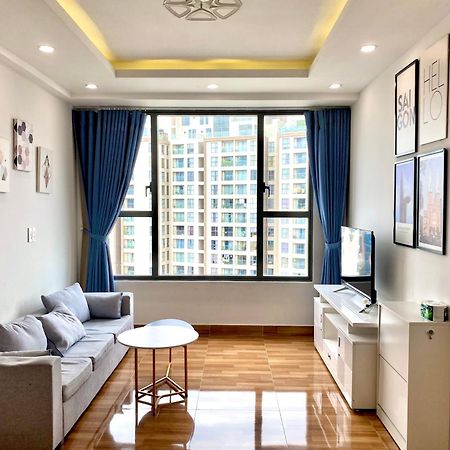 Monday Premium Aparts - Highclass Building And Central Spot Хошимин Экстерьер фото